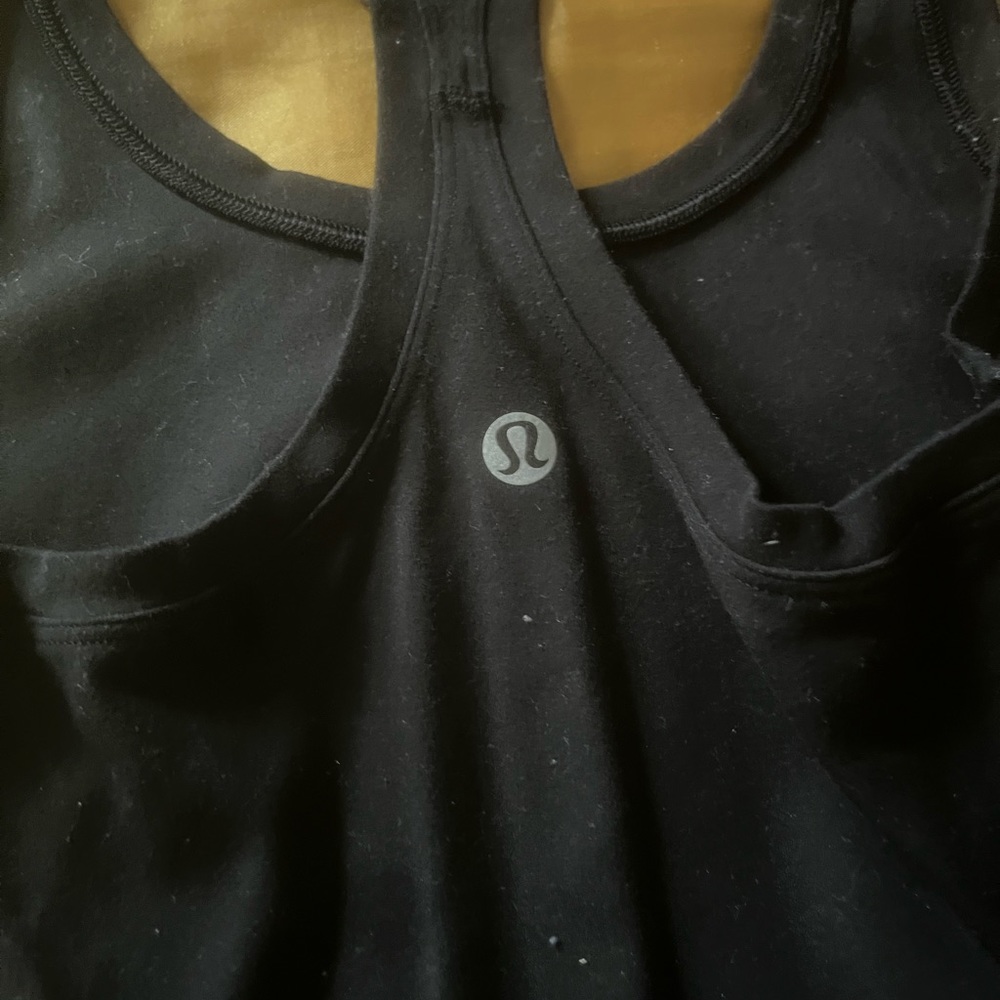 Lululemon tank top